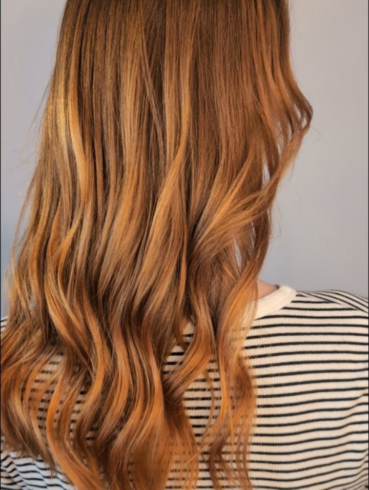 Instagram post from apartament_192. This post is in position 2.